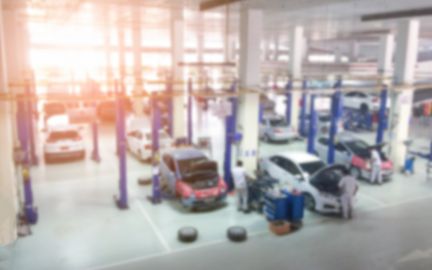 Seamless Automotive Post Lift Installation | Expert Site Visits & Free Setup in UAE