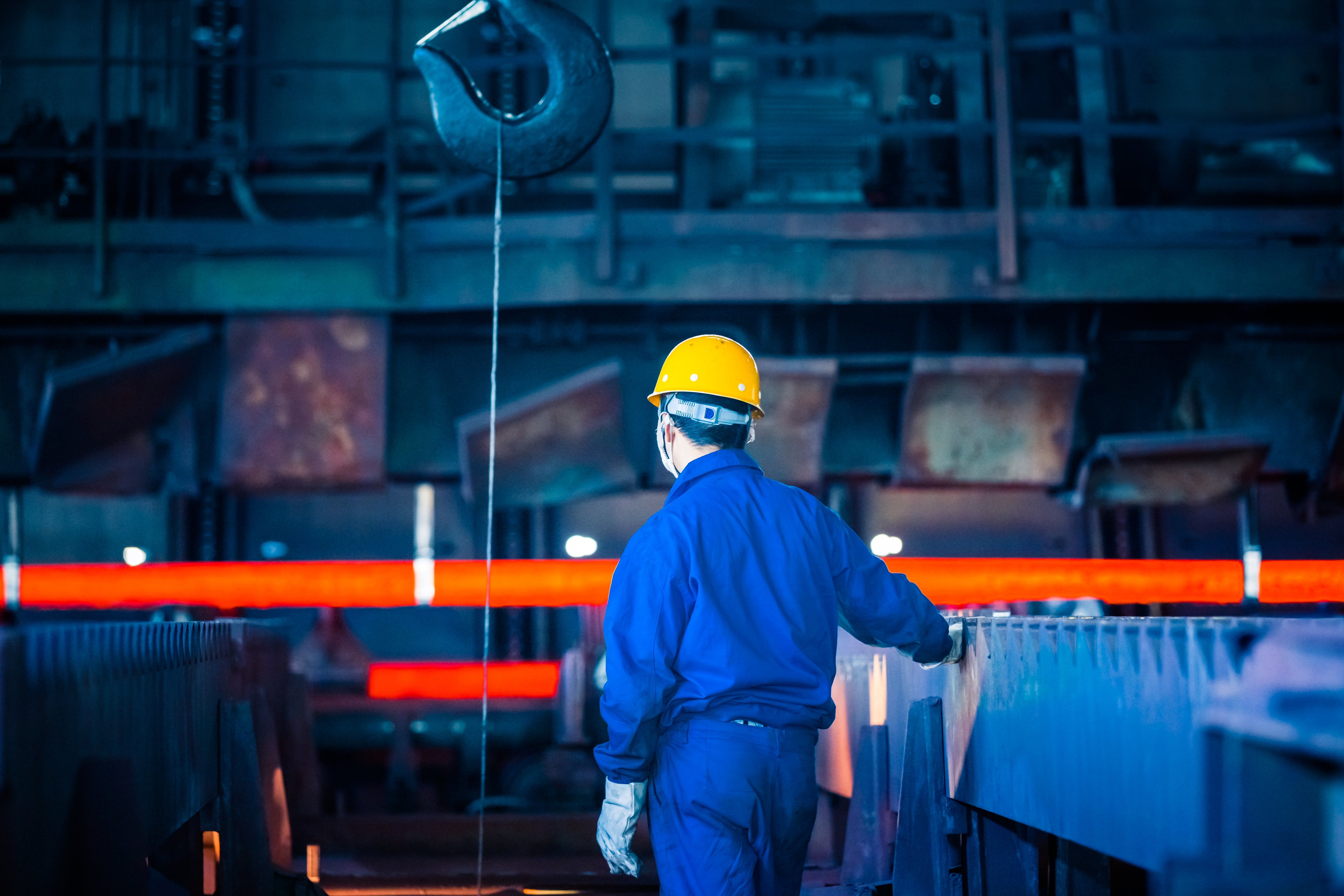 Why UAE Mining Companies Are Considering Waterjet Cutting